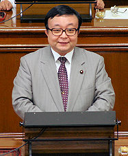 議会でのはっとり